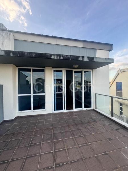 6 Bed Semi-Detached House (Landed) for Sale in Wak Hassan Drive - Image 8