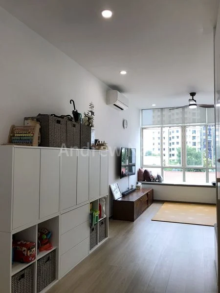 3 Bed Apartment (Condo) for Sale in Sims Dorado - Image 2