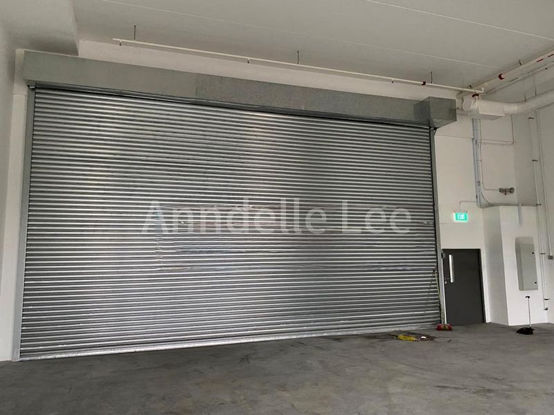 REVV: 2,500 Sq Ft Factory / Workshop (B2) for Sale on Mill Lane, Banbury - Image 4
