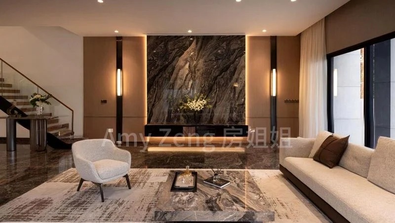 8 Bed Bungalow (Landed) for Sale in  Whitley Road - Image 2