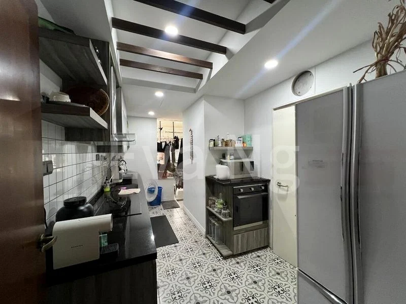 2 Bed Condo for Sale in  Sunhaven - Image 6