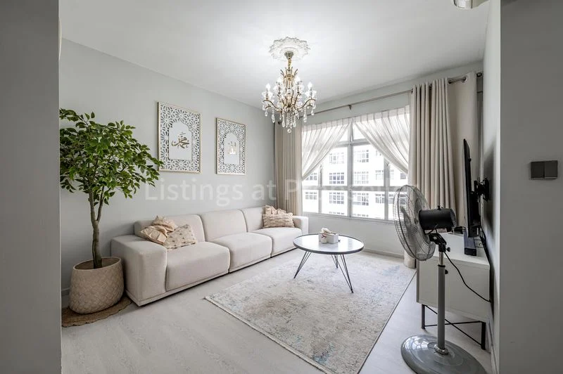 4 Room (4A) HDB for Sale in 671A Yishun Avenue 4 - Image 2