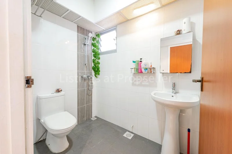 4 Room (4A) HDB for Sale in 671A Yishun Avenue 4 - Image 9