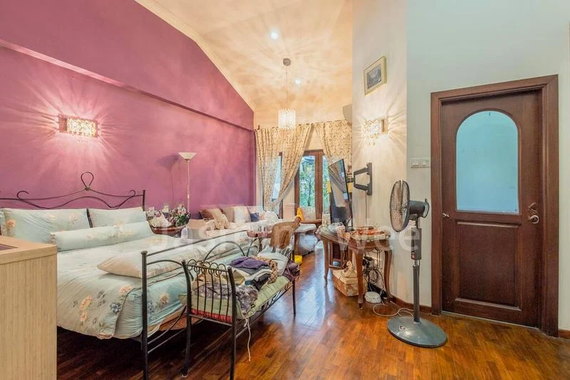 4 Bed Terraced House (Landed) for Sale in  Jalan Ulu Siglap - Image 3