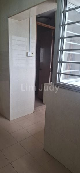Executive HDB for Rent in  321 Serangoon Avenue 2 - Image 9
