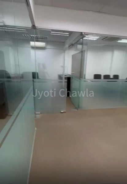 Light Industrial (B1) for Sale: Zervex, 1,500 Sq Ft Unit on Station Road - Image 3