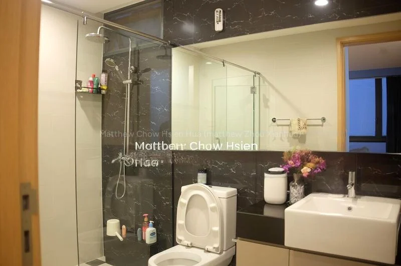 2 Bed Executive Condo for Sale in  Esparina Residences - Image 5