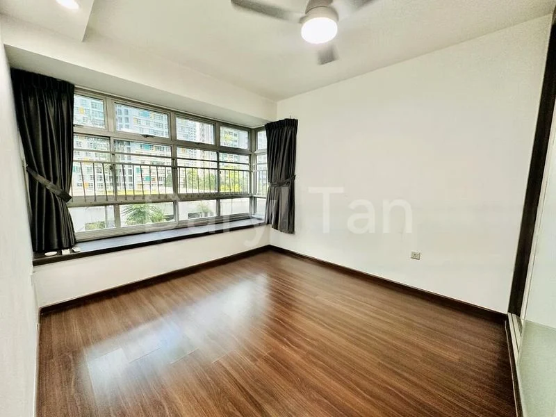 4 Room (4A) HDB for Rent in  443B Fernvale Road - Image 11