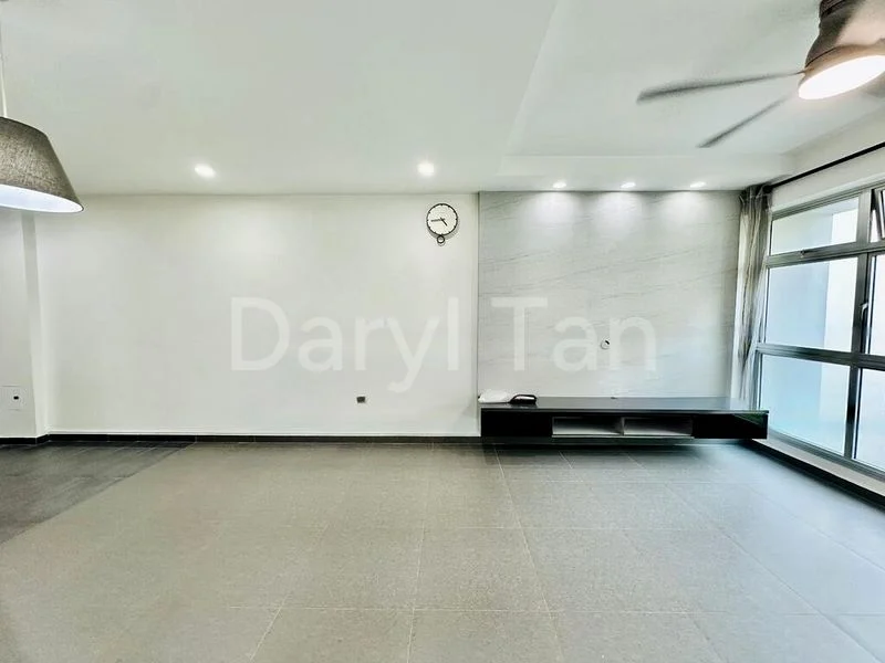 4 Room (4A) HDB for Rent in  443B Fernvale Road - Image 2