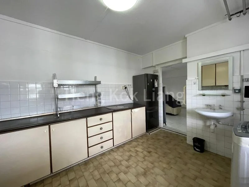 3 Room (3NG) HDB for Rent in  153 Serangoon North Avenue 1 - Image 8