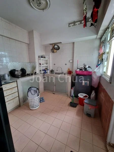 4 Room (4A) HDB for Rent in 132 Edgedale Plains - Image 2