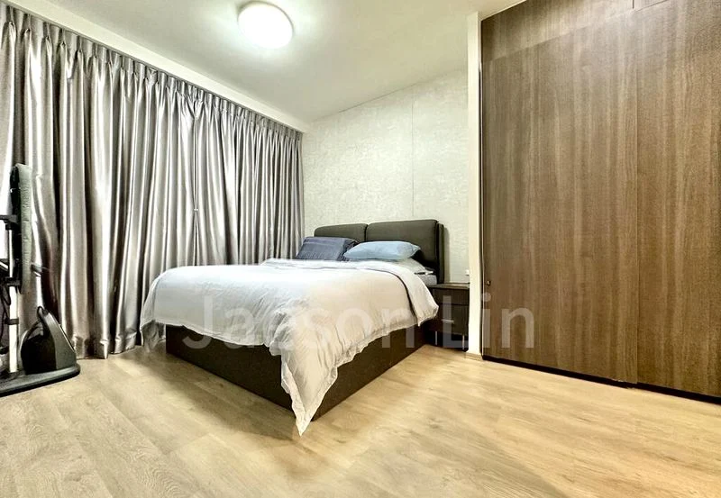 3 Bed Executive Condo for Rent in  The Visionaire - Image 4