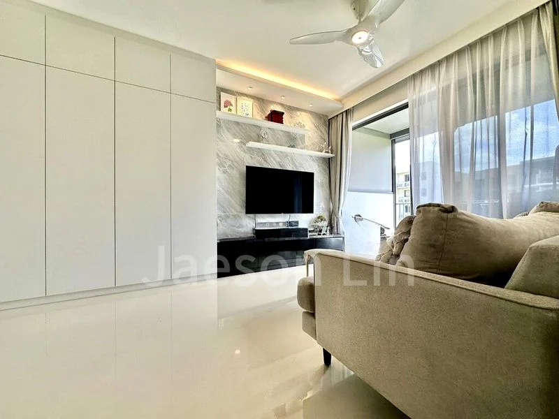 3 Bed Executive Condo for Rent in  The Visionaire - Image 14