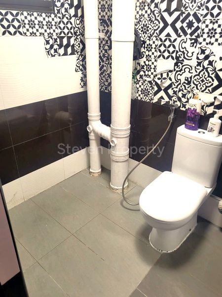 Common Room (HDB) for Rent in  970 Hougang Street 91 - Image 4