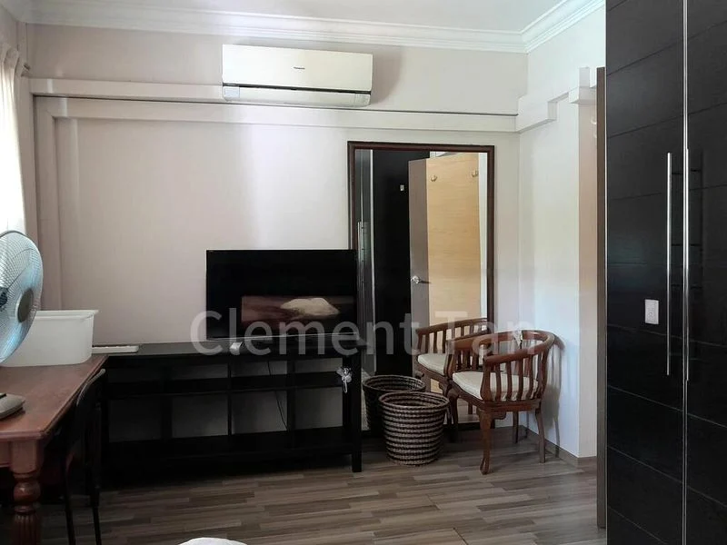 Room (HDB) for Rent in  44 Lengkok Bahru - Image 10