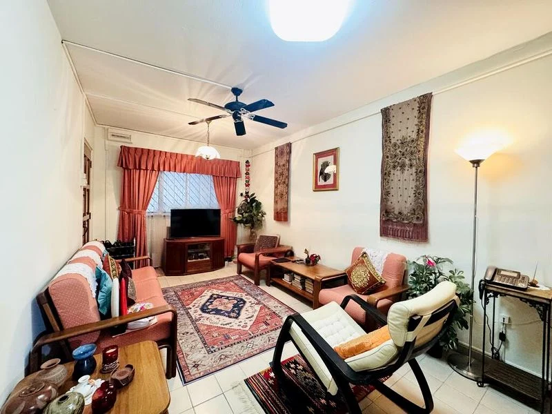 3 Room (3A) HDB for Sale in  340 Bukit Batok Street 34 - Image 9