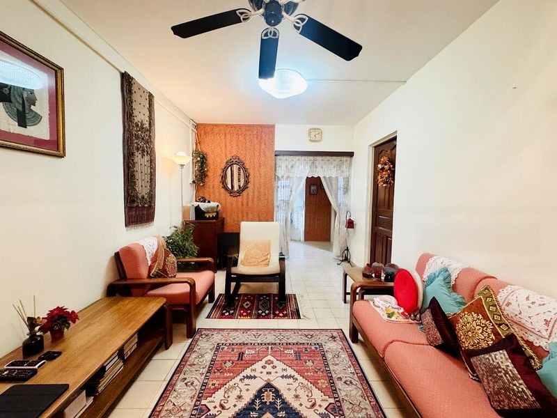 3 Room (3A) HDB for Sale in  340 Bukit Batok Street 34 - Image 8