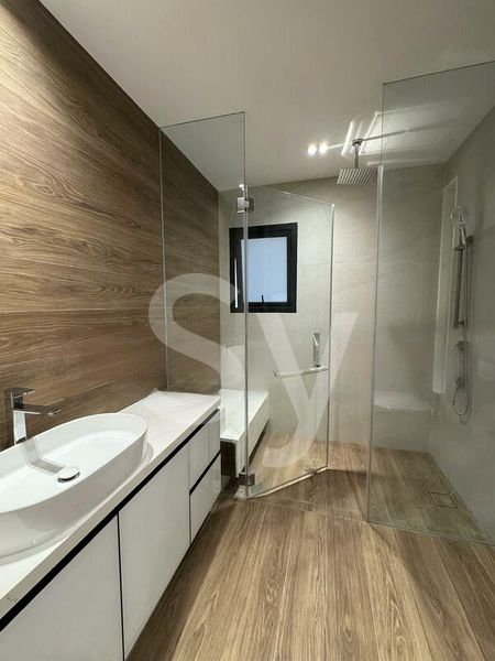 6 Bed Semi-Detached House (Landed) for Sale in  Golden Rise Estate - Image 6