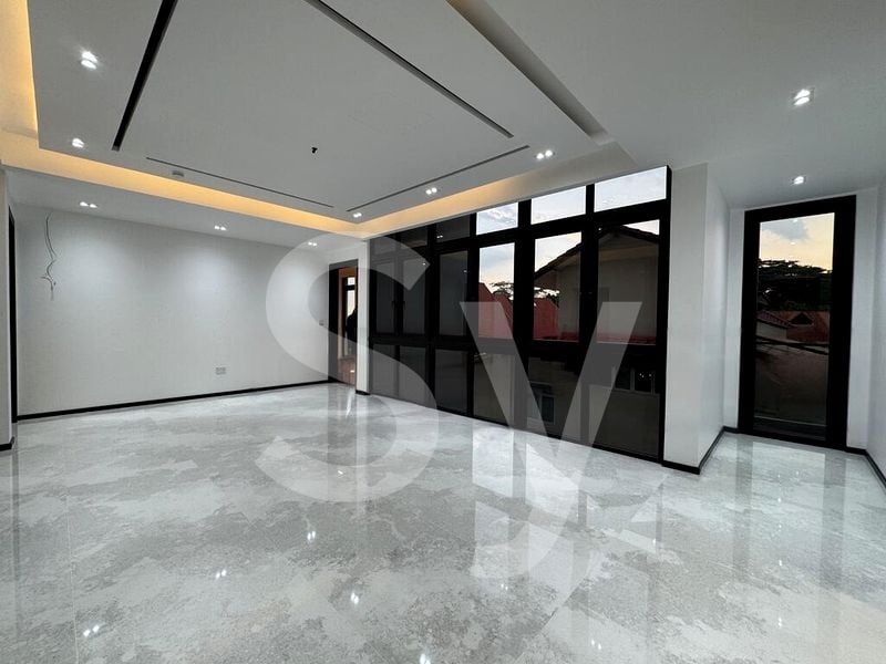 6 Bed Semi-Detached House (Landed) for Sale in  Golden Rise Estate - Image 8