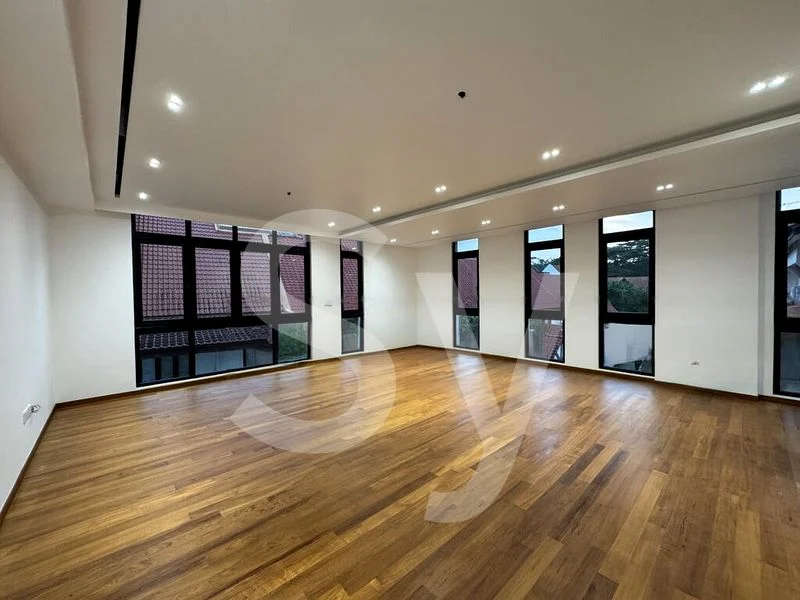 6 Bed Semi-Detached House (Landed) for Sale in  Golden Rise Estate - Image 11