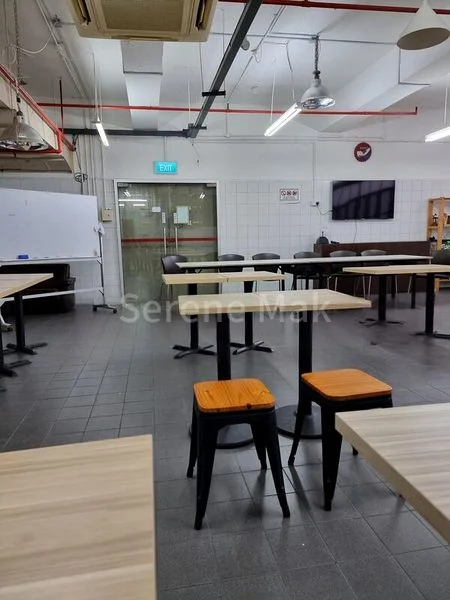 Light Industrial (B1) for Rent: Da Jin Factory Building - Image 5