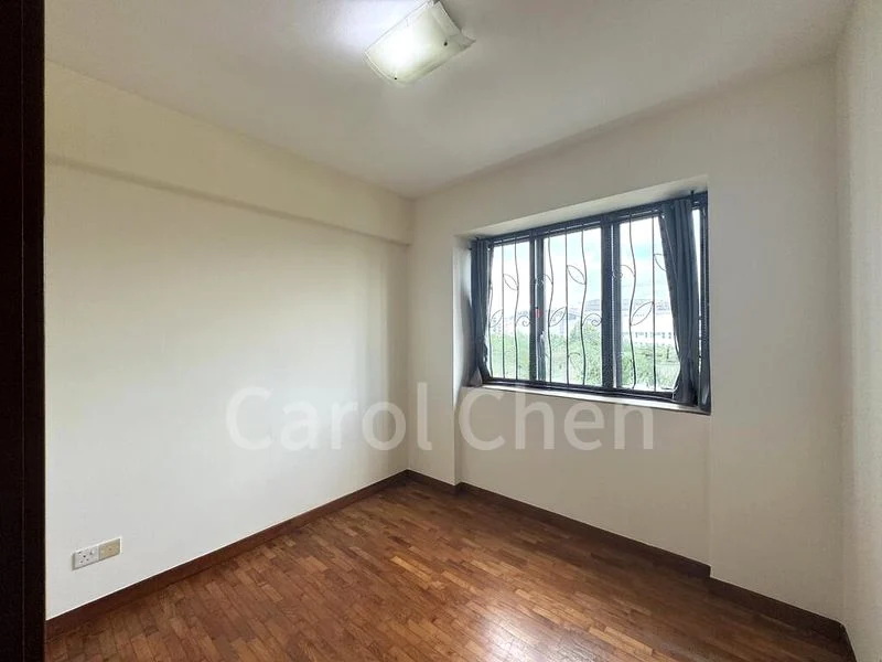 3 Bed Executive Condo for Sale in Whitewater - Image 12