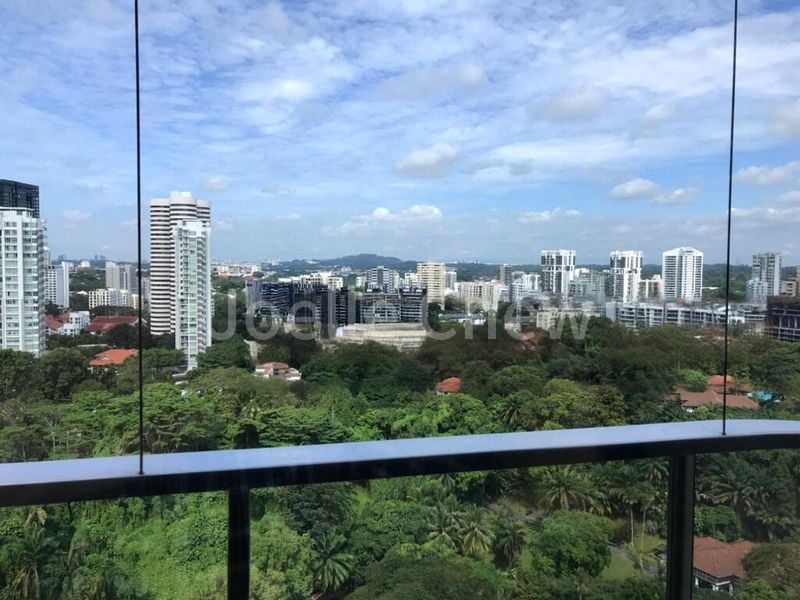2 Bed Condo for Rent in  The Scotts Tower - Image 1