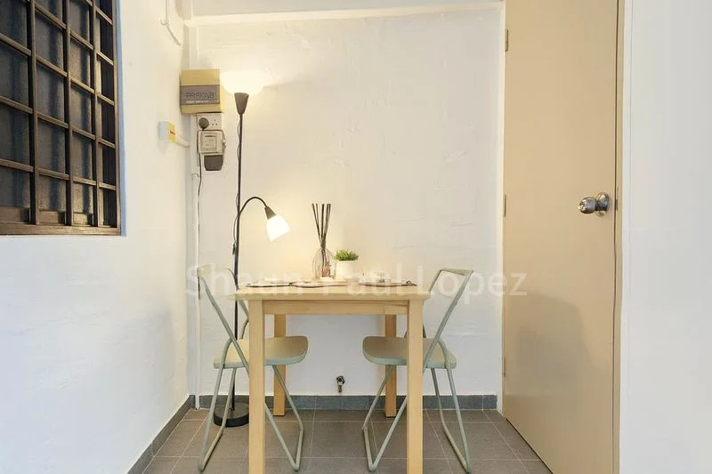 3 Room (3I) HDB for Rent in  24 Sin Ming Road - Image 3