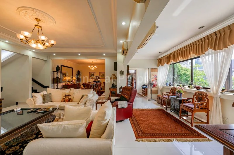 5 Bed Apartment (Condo) for Sale in Townhouse Apartments - Image 4