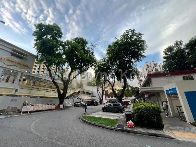 Other Retail for Rent: Low Rent! Retail Shop on Jalan Bukit Merah - Image 3