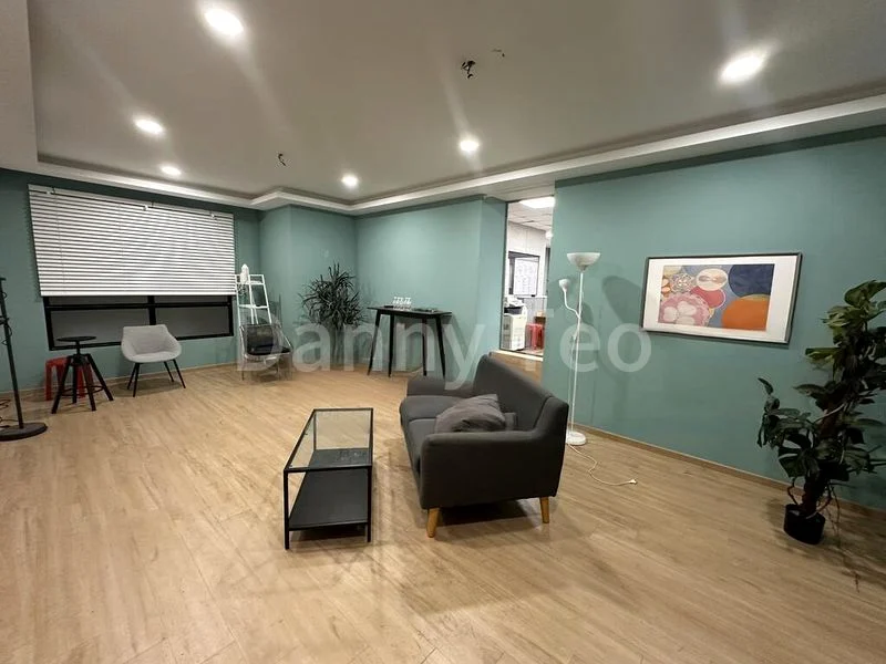 Light Industrial (B1) for Sale: 8B on Admiralty Street - Image 8