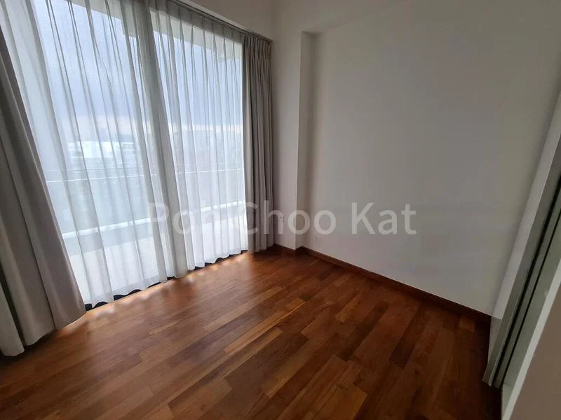 4 Bed Apartment (Condo) for Rent in  Treasure On Balmoral - Image 7