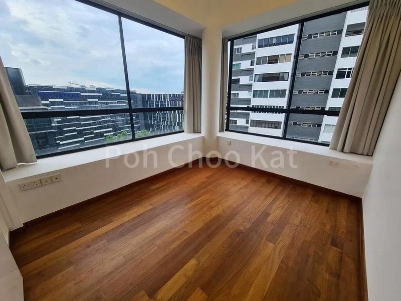 4 Bed Apartment (Condo) for Rent in  Treasure On Balmoral - Image 4