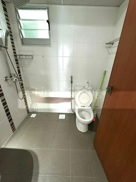 Common Room (HDB) for Rent in  614B Edgefield Plains - Image 4