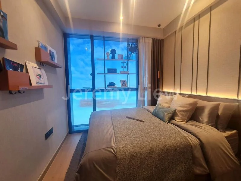 5 Bed Condo for Sale in  Sceneca Residence / Sceneca Square - Image 5