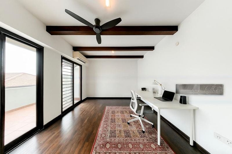 5 Bed Terraced House (Landed) for Sale in  Jalan Tua Kong - Image 7