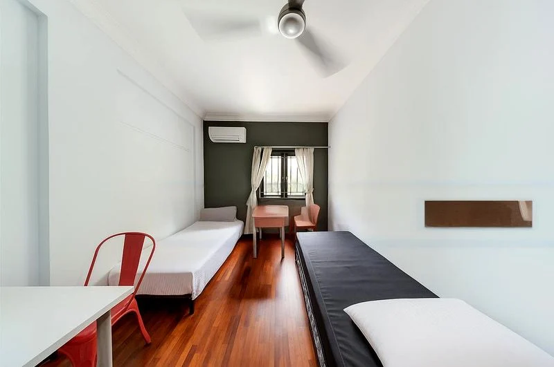 5 Bed Terraced House (Landed) for Sale in  Jalan Tua Kong - Image 3