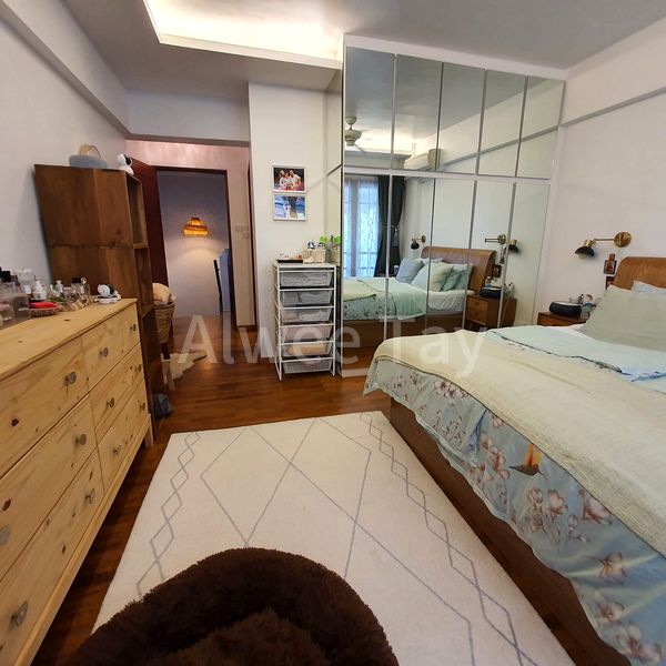 4+1 Bed Condo for Rent in  The Dairy Farm - Image 10