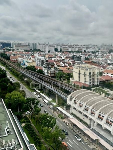 3 Bed Condo for Rent in  The Trumps - Image 1