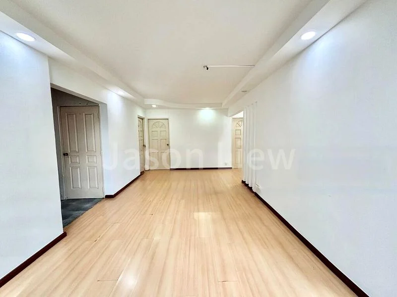 5 Room (5I) HDB for Sale in  405 Pasir Ris Drive 6 - Image 5