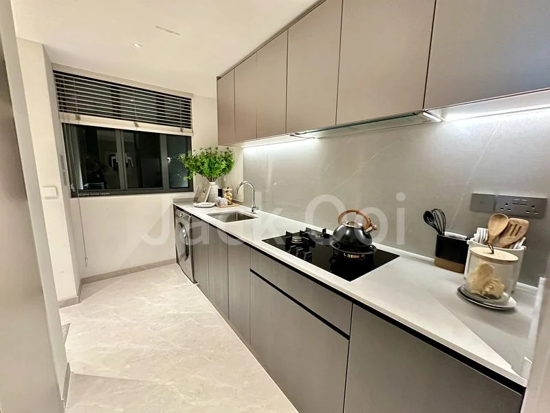 3 Bed Apartment (Condo) for Sale in The Continuum - Image 4