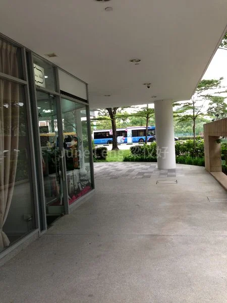 Other Retail for Rent: Southbank - Image 1