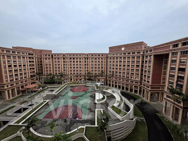 Common Room (HDB) for Rent in  497B Tampines Street 45 - Image 2