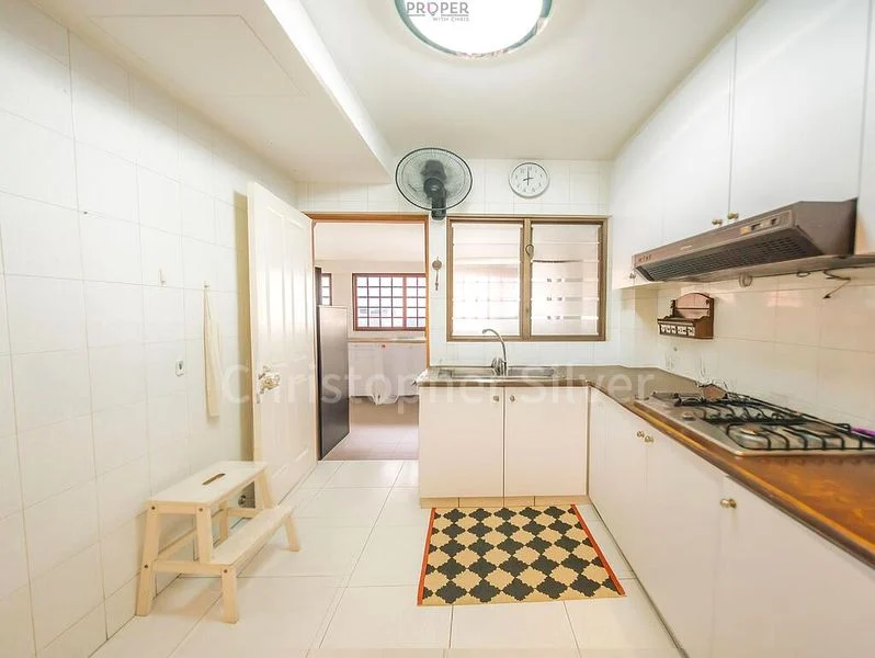 4 Bed Corner Terrace (Landed) for Sale in  Dunearn Estate - Image 11