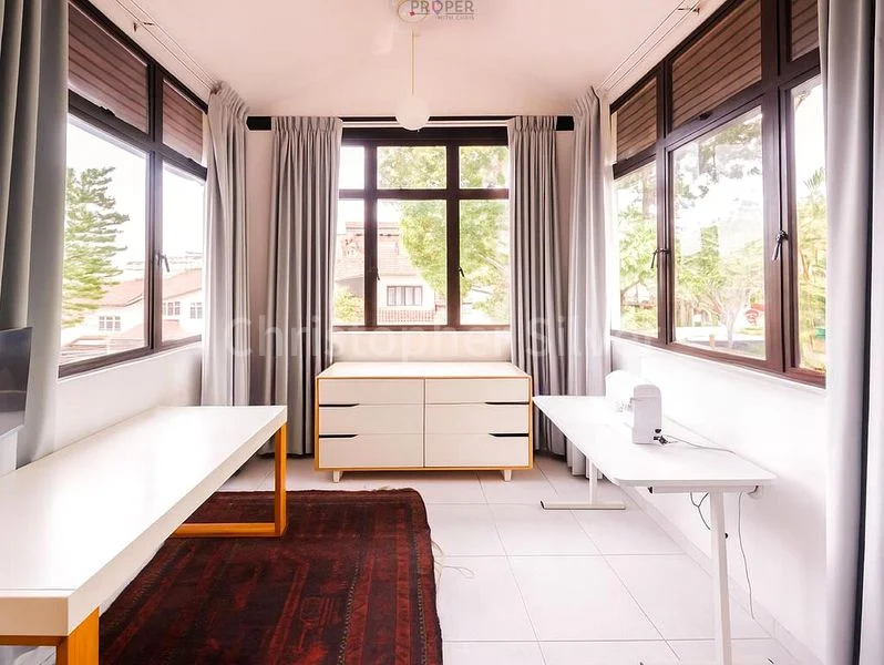 4 Bed Corner Terrace (Landed) for Sale in  Dunearn Estate - Image 1