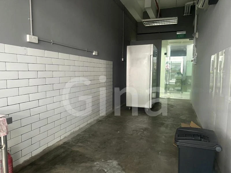 Shop / Shophouse for Rent: The Promenade @ Pelikat - Image 3