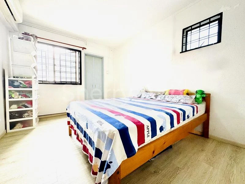 4 Room (4NG) HDB for Sale in  227 Yishun Street 21 - Image 4