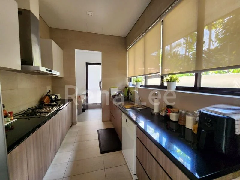 5 Bed Bungalow (Landed) for Sale in Binjai Park - Image 9