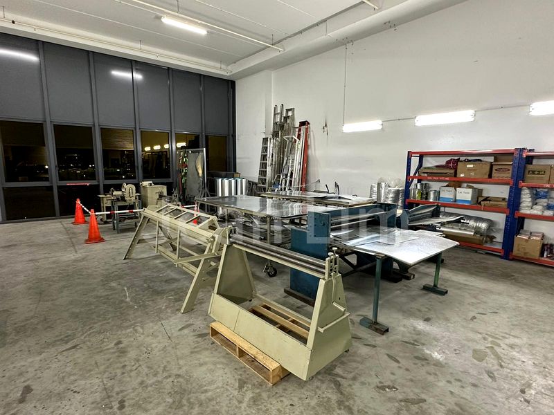 Factory / Workshop (B2) for Sale in Revv - Image 5