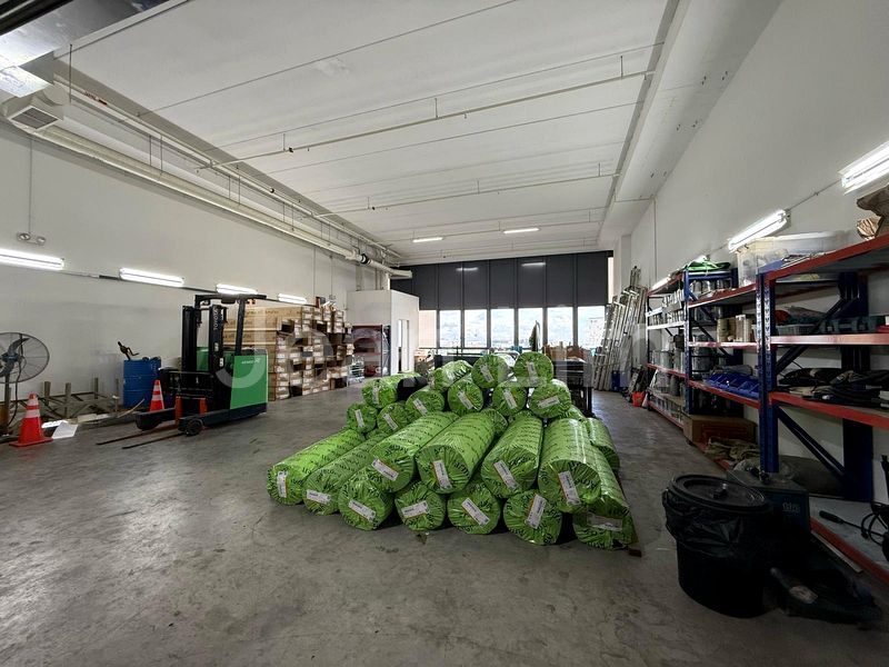 Factory / Workshop (B2) for Sale in Revv - Image 2